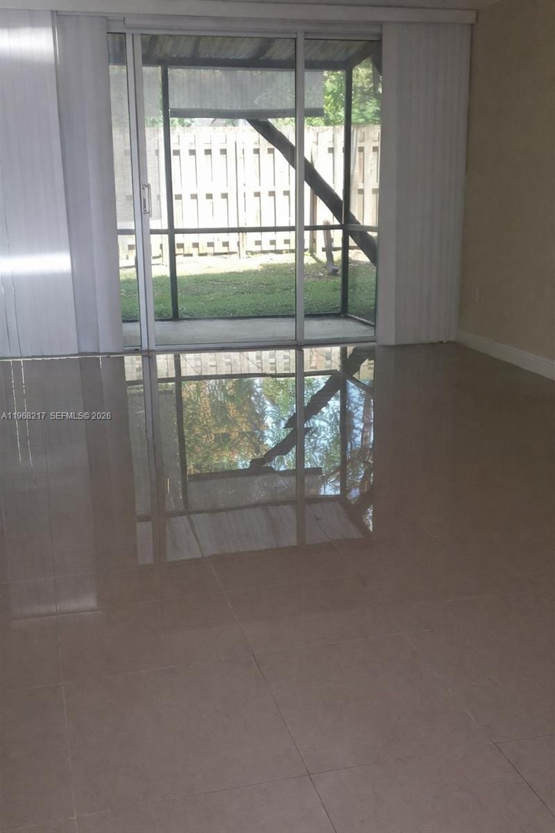 8810 Fontainebleau Boulevard 110, Miami, FL 33172 photo 13