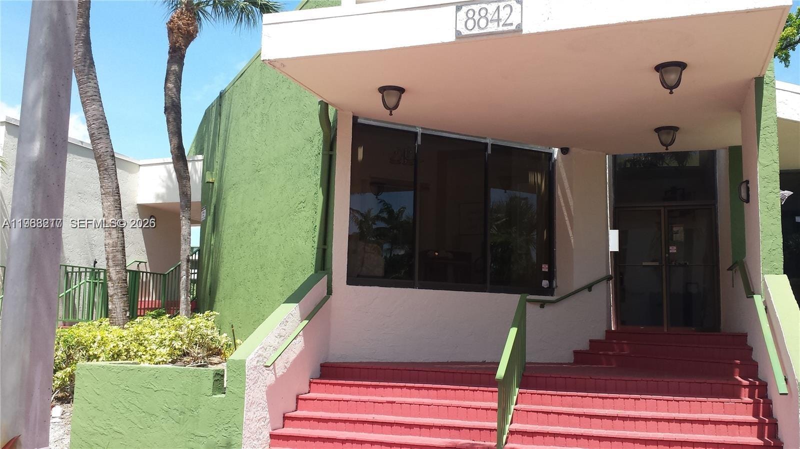 8810 Fontainebleau Boulevard 110, Miami, FL 33172 photo 4