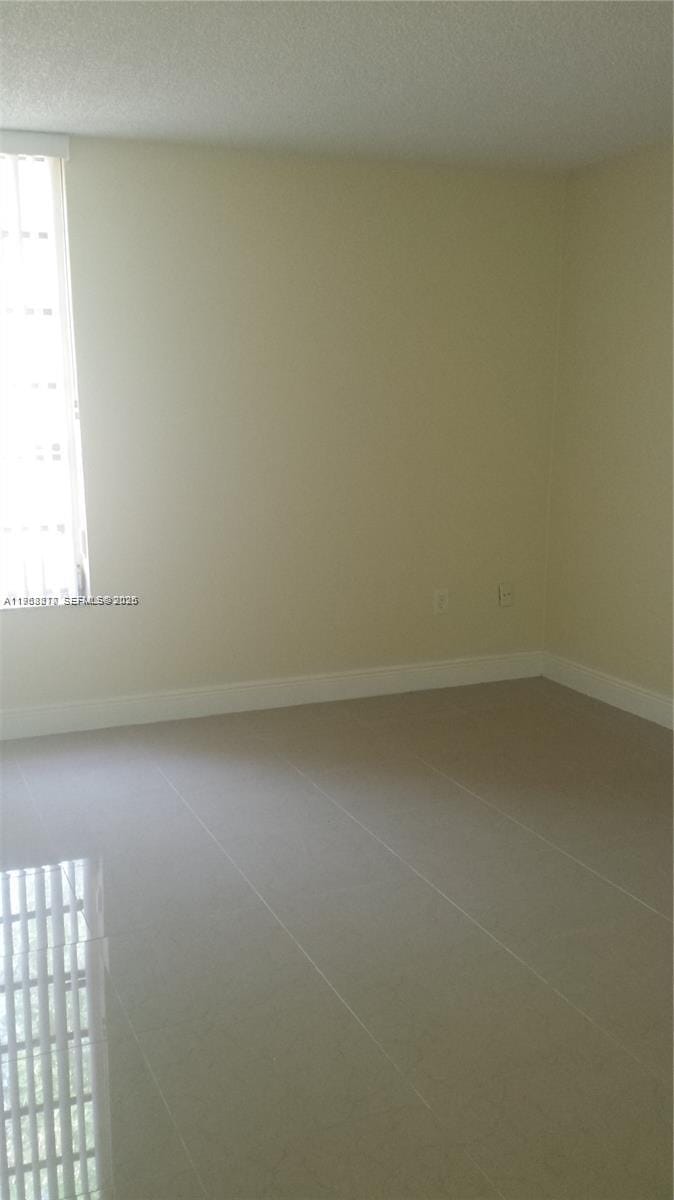 8810 Fontainebleau Boulevard 110, Miami, FL 33172 photo 10