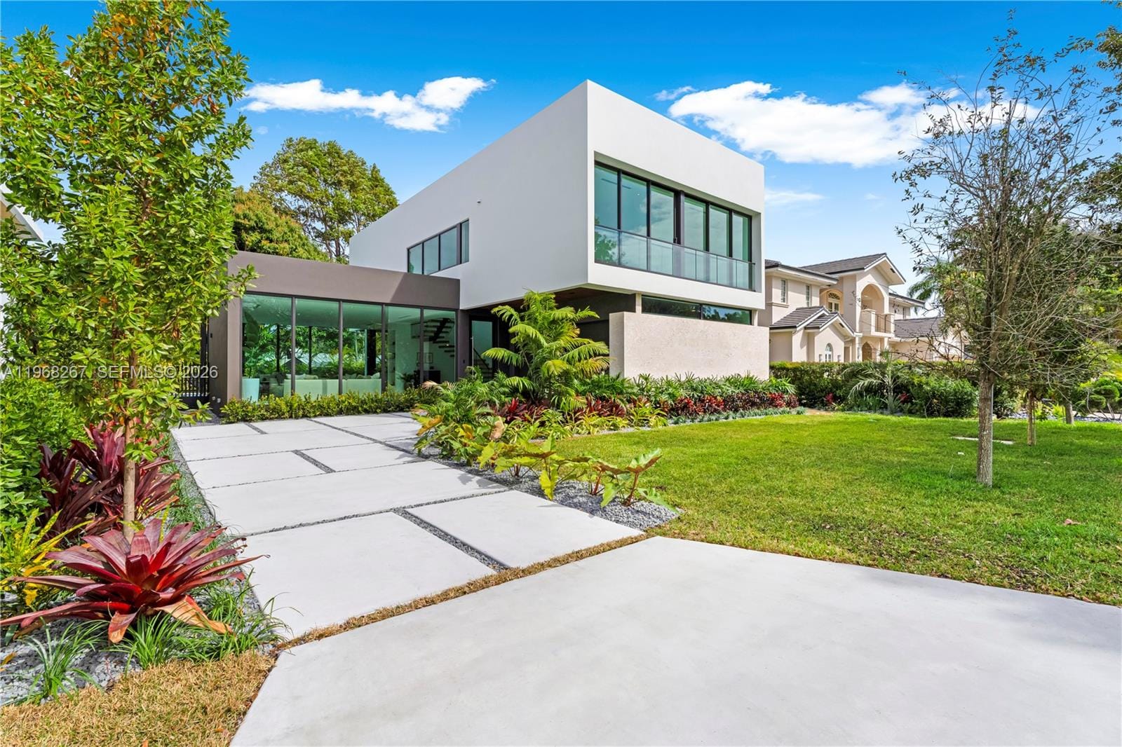 4081 Hardie Avenue, Miami, FL 33133 photo 2