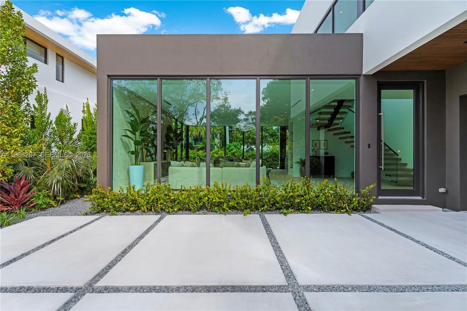 4081 Hardie Avenue, Miami, FL 33133 photo 8