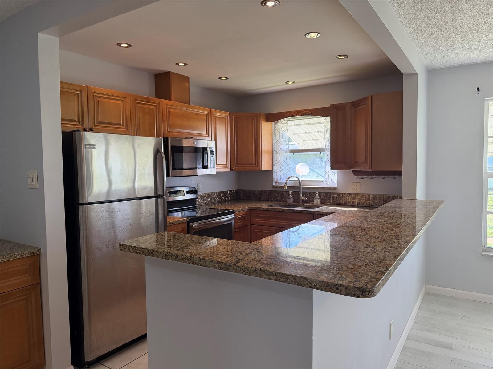 3251 Ridge Hill Drive C — photo 4