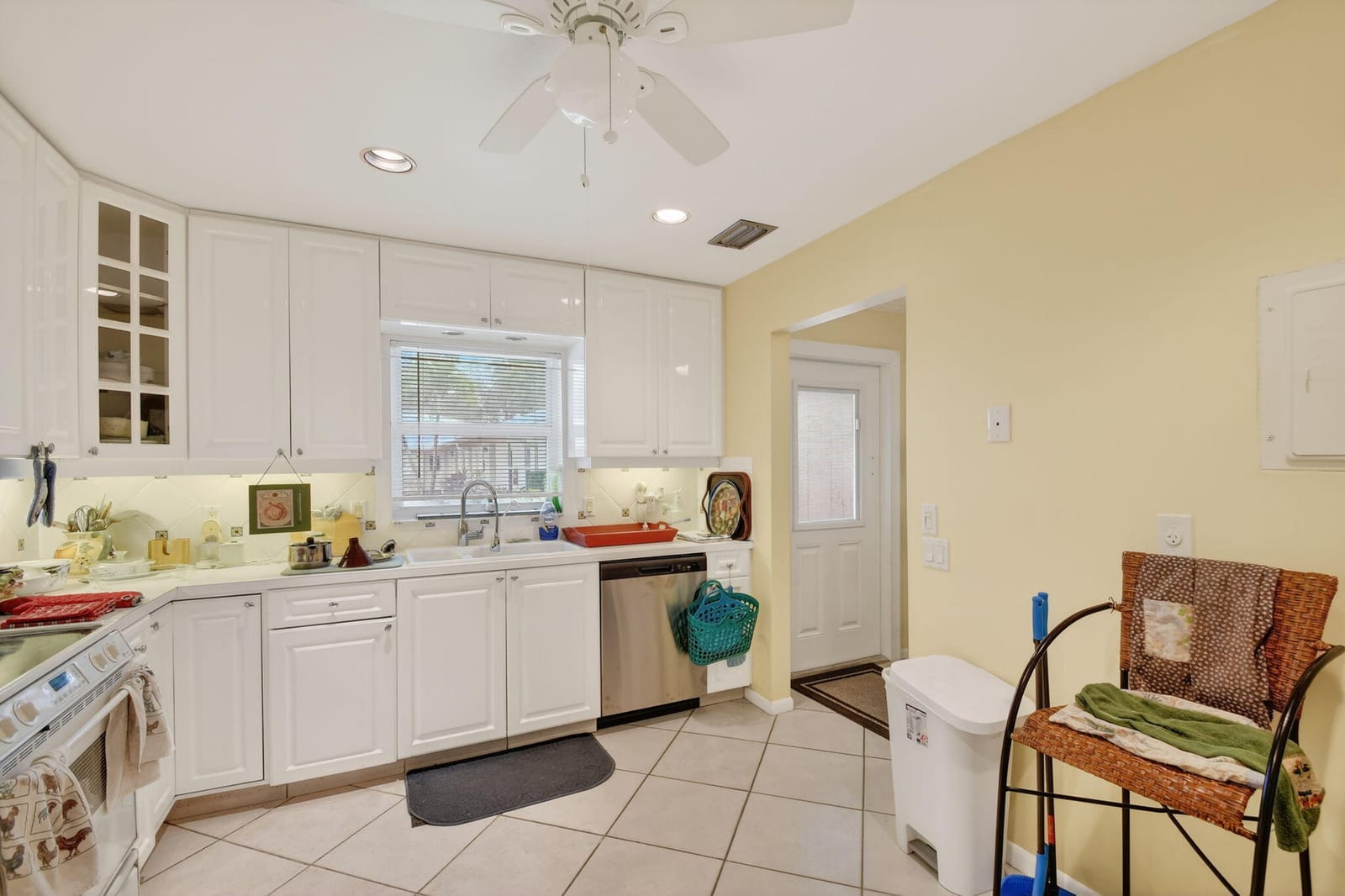 782 Nantucket Circle, Greenacres, FL 33467 photo 14