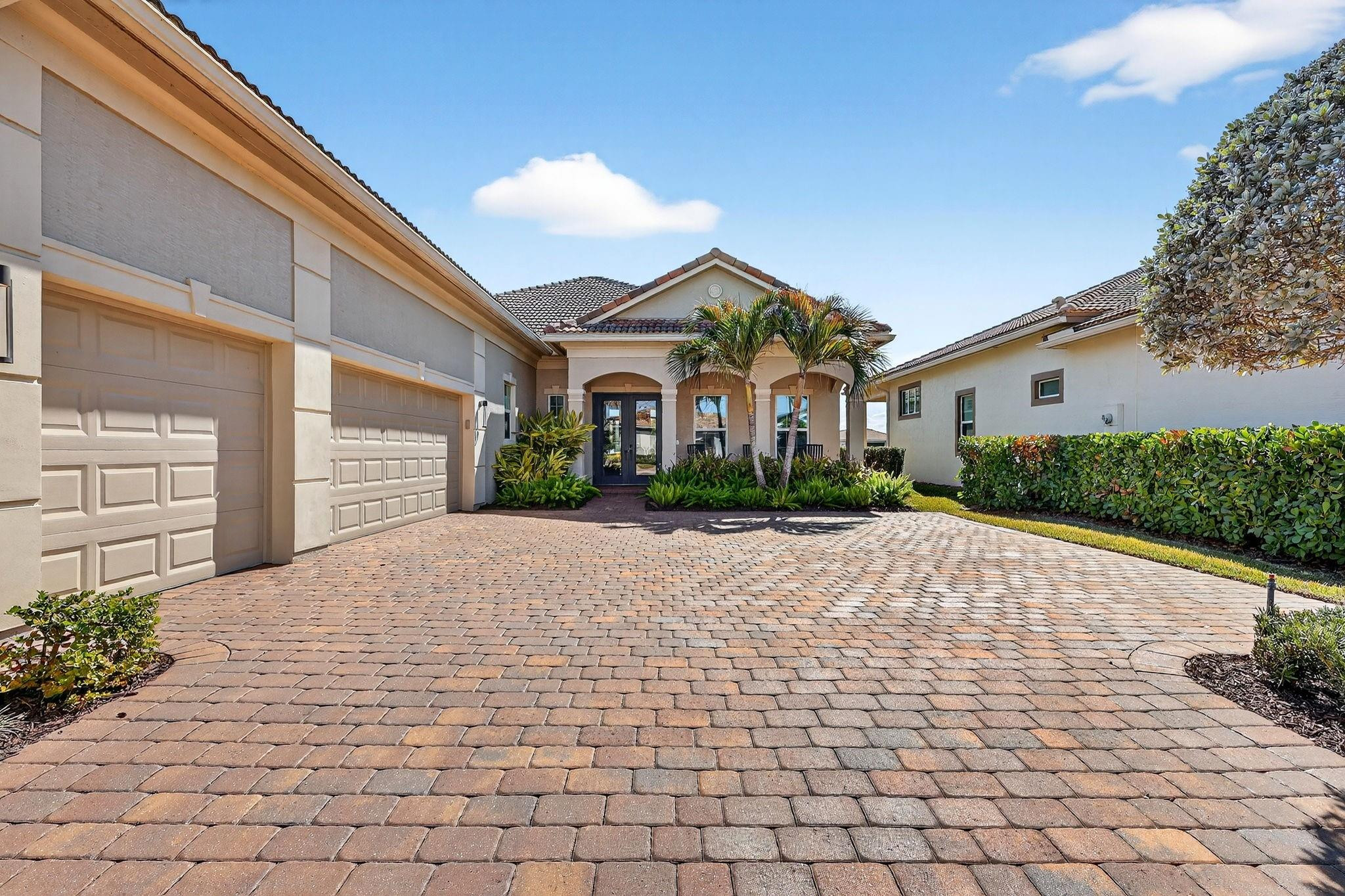 8639 SW Flutto Way — photo 5