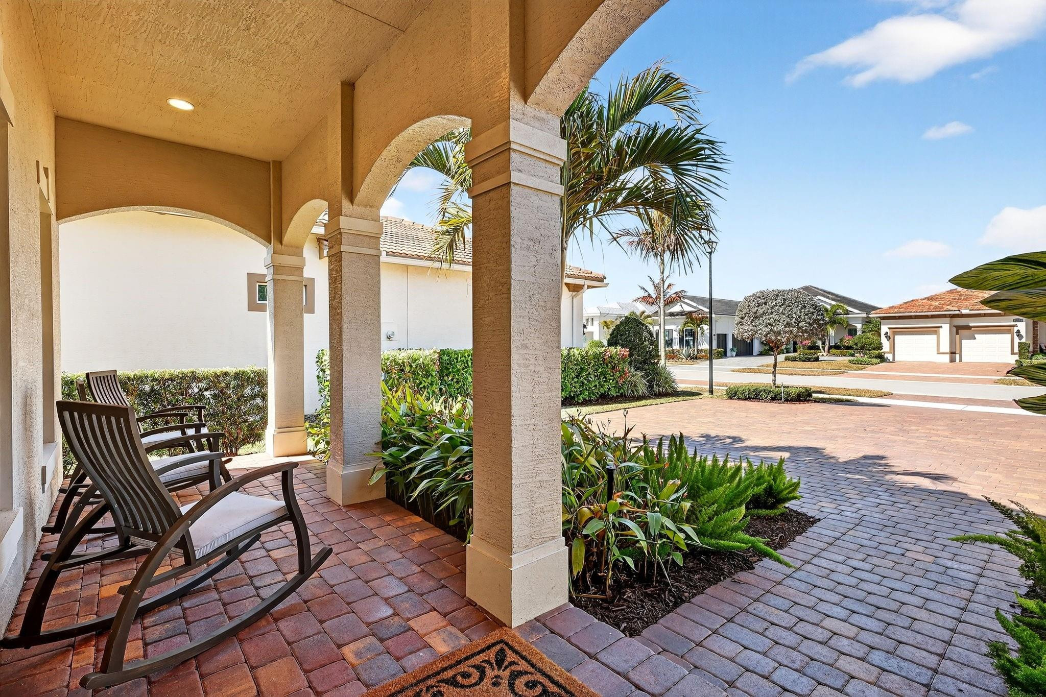 8639 SW Flutto Way — photo 9