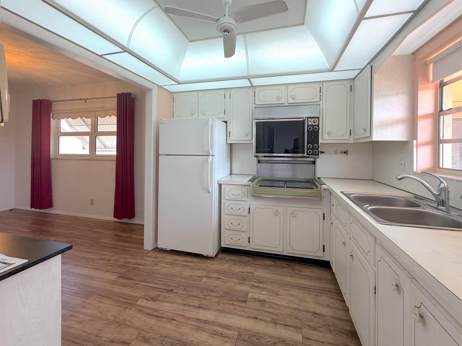 5300 Washington Street P331, Hollywood, FL 33021 photo 4