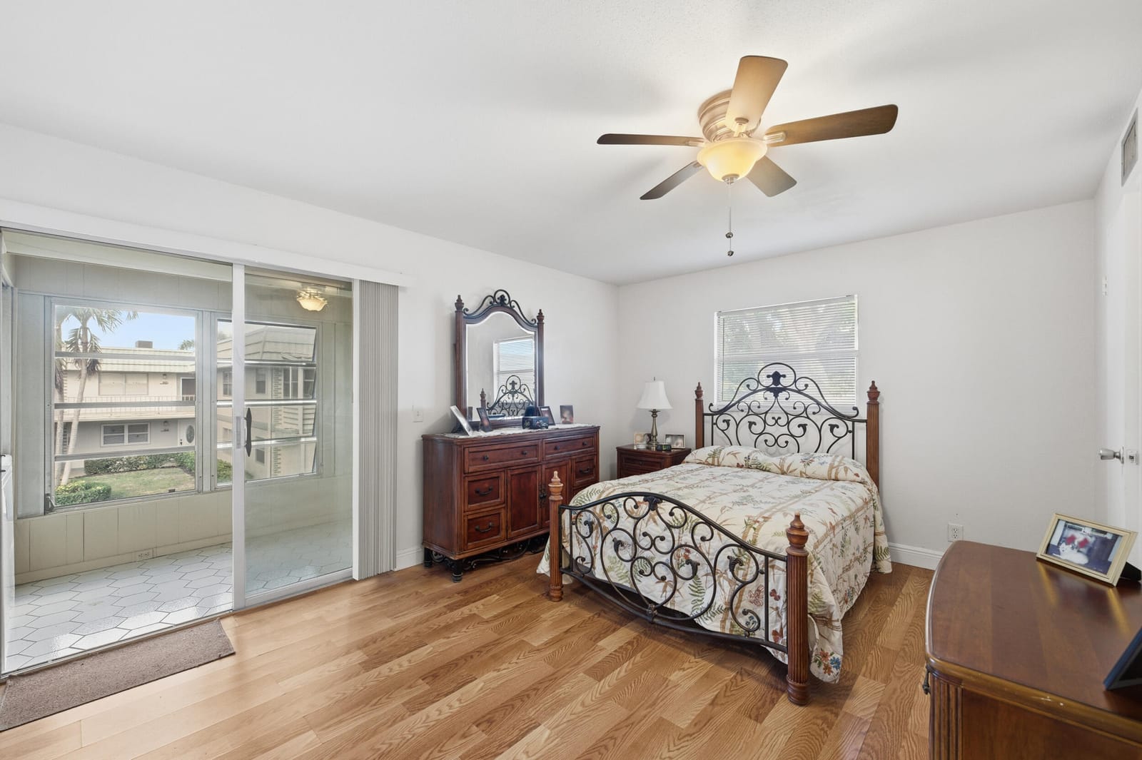142 Monaco C, Delray Beach, FL 33446 photo 16