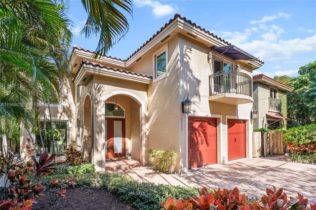 4125 Poinciana Avenue, sold in Sunshine Vistas, Miami, FL