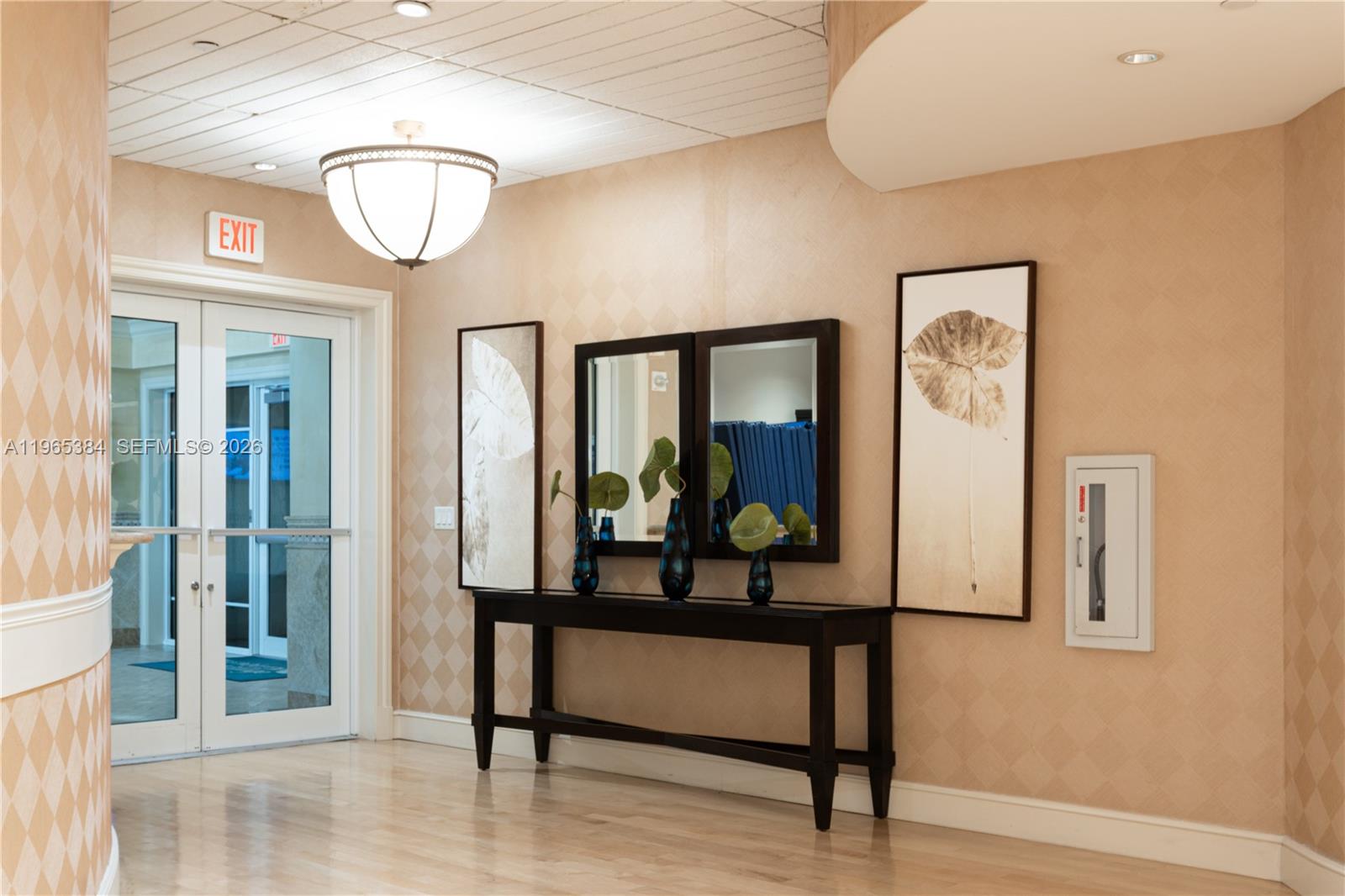 20000 E Country Club Drive 307, Aventura, FL 33180, Aventura