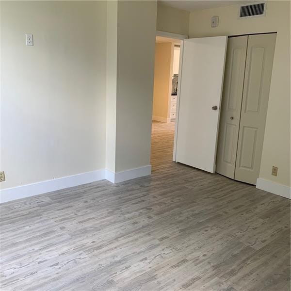 250 Jacaranda Drive 203 — photo 7