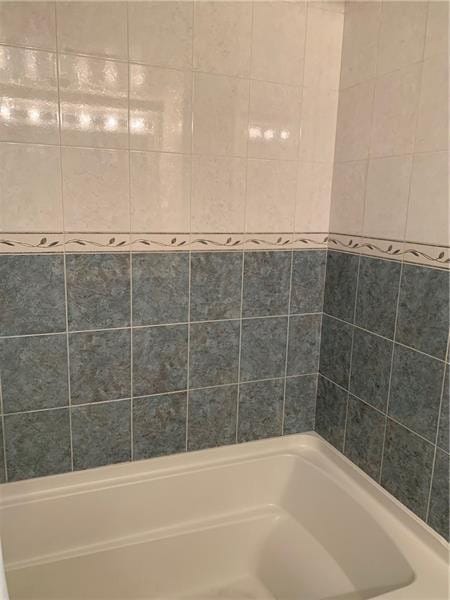 250 Jacaranda Drive 203 — photo 10