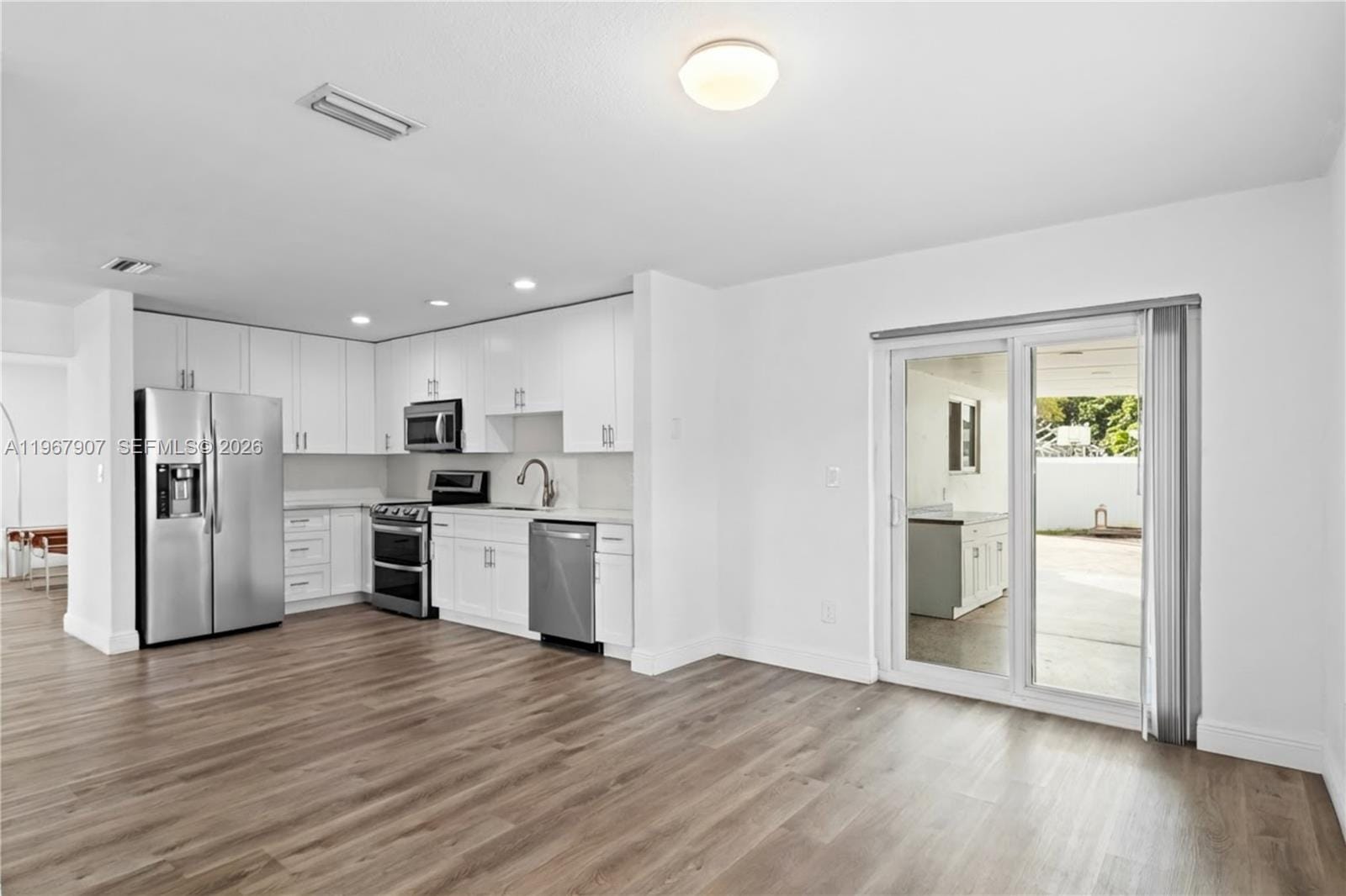 10360 SW 24th Street, Miami, FL 33165 photo 5