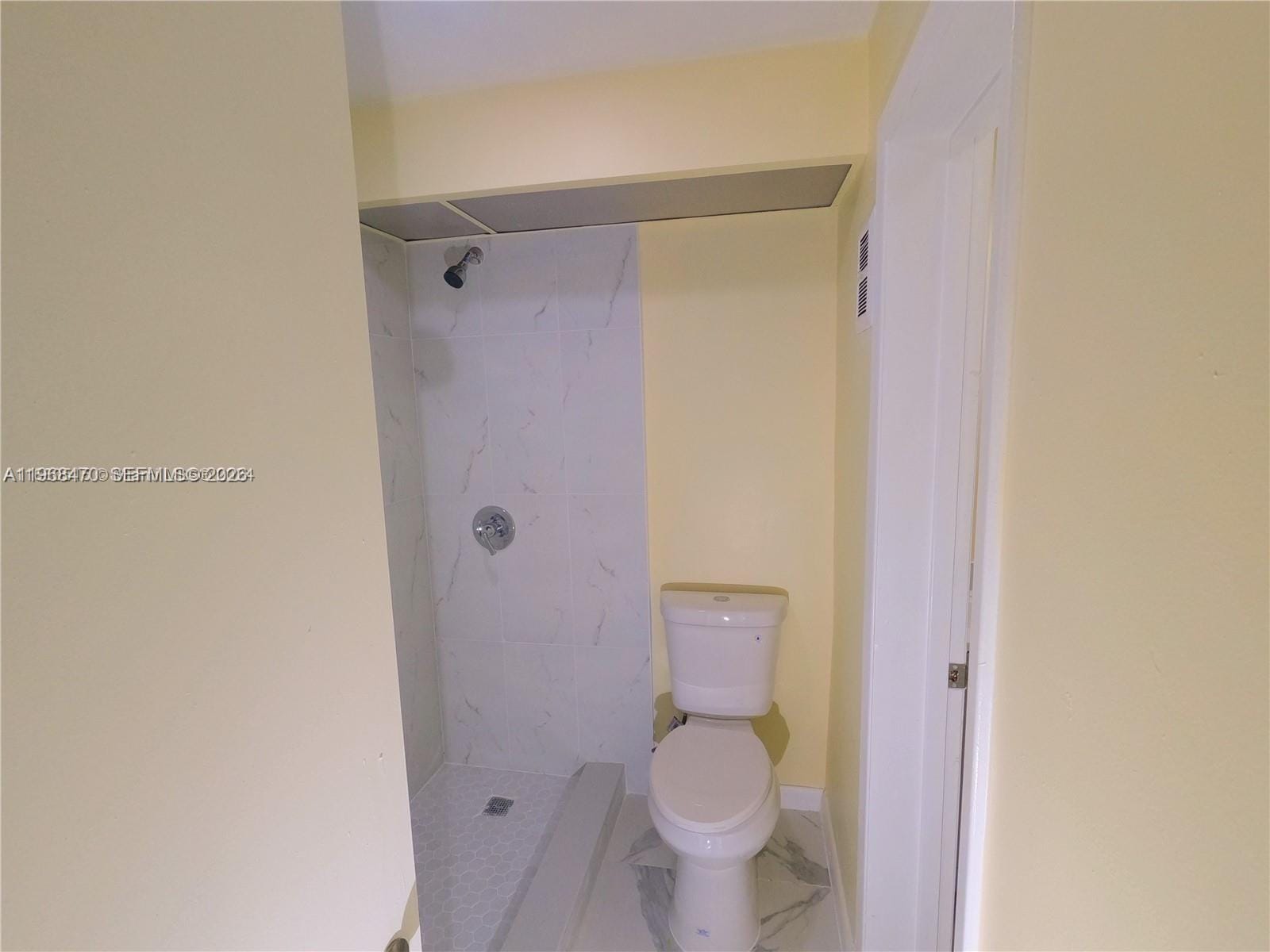 644 NW 13th Street 0120 — photo 8