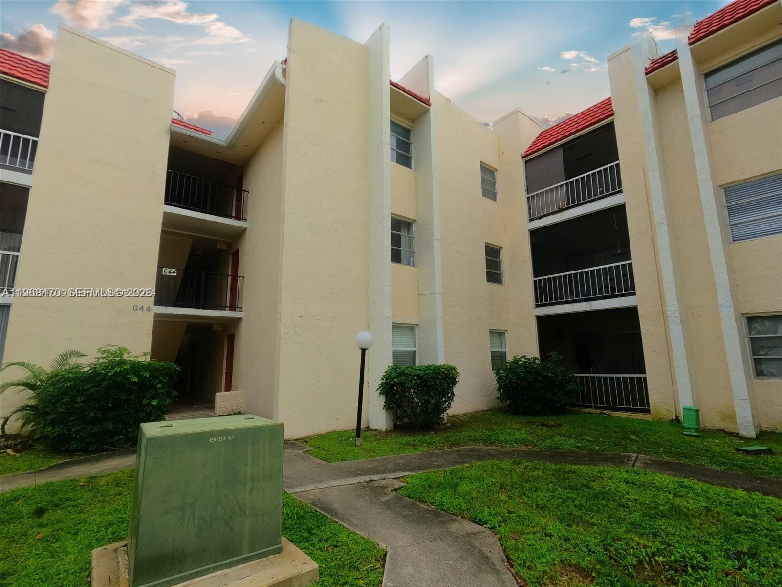 644 NW 13th Street 0120 — photo 10