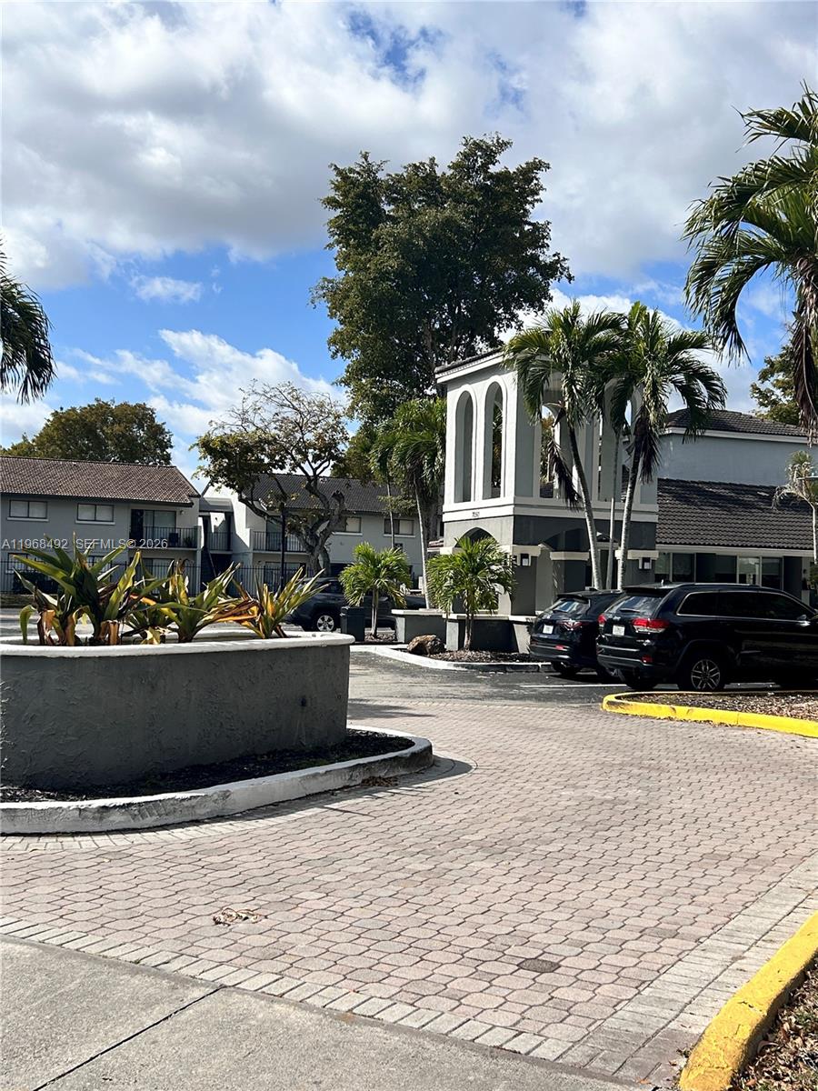 7030 NW 179th Street 205, Hialeah, FL 33015, Hialeah