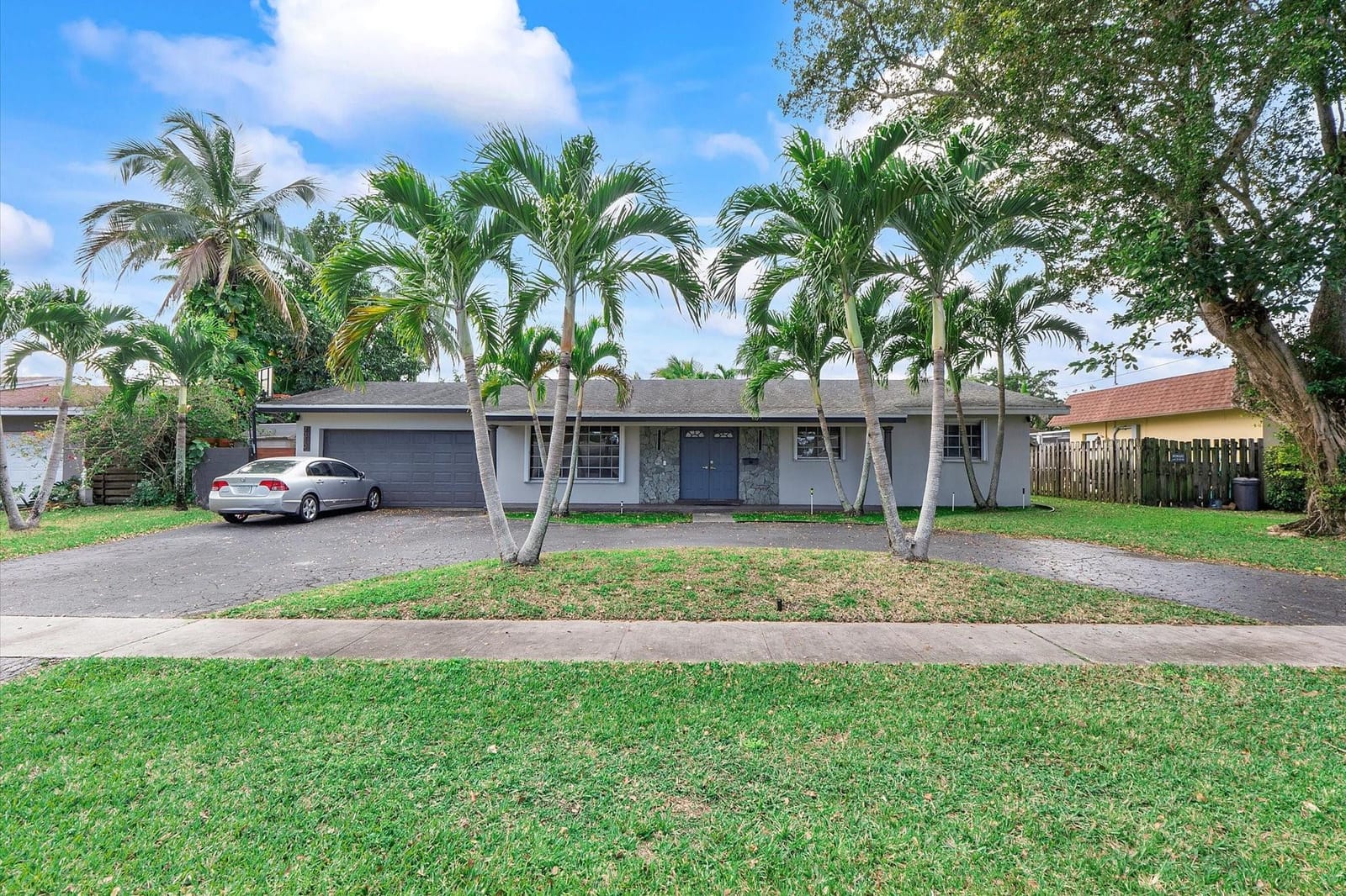 7310 NW 13th Court, Plantation, FL 33313