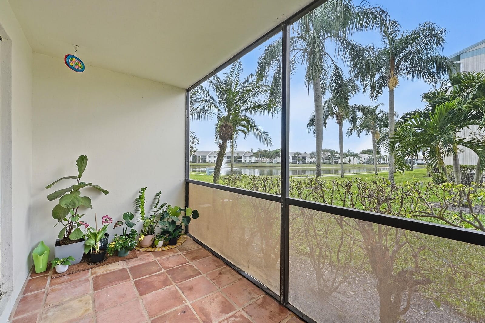 1109 Green Pine Boulevard G1, West Palm Beach, FL 33409 photo 2