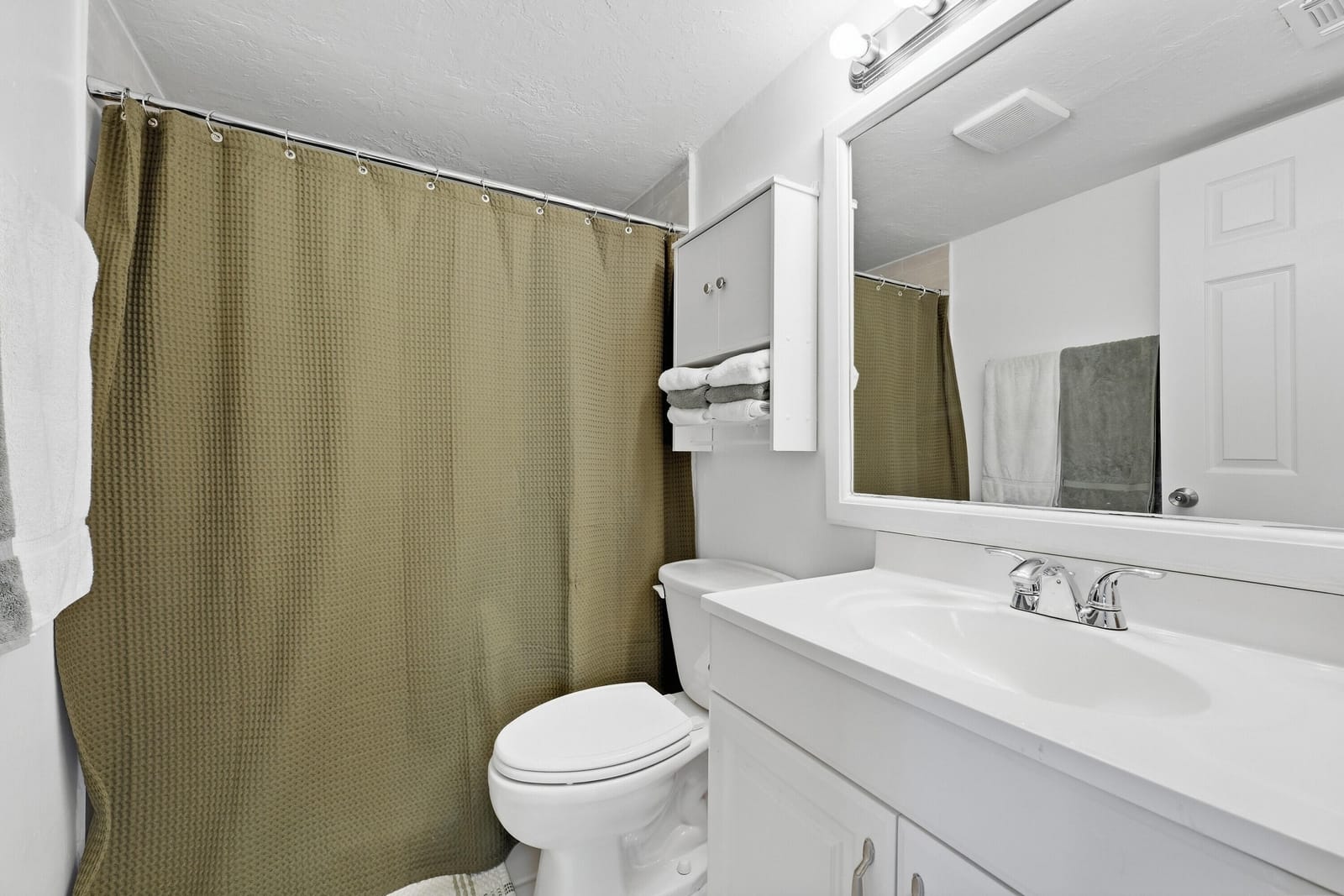 1109 Green Pine Boulevard G1, West Palm Beach, FL 33409 photo 16