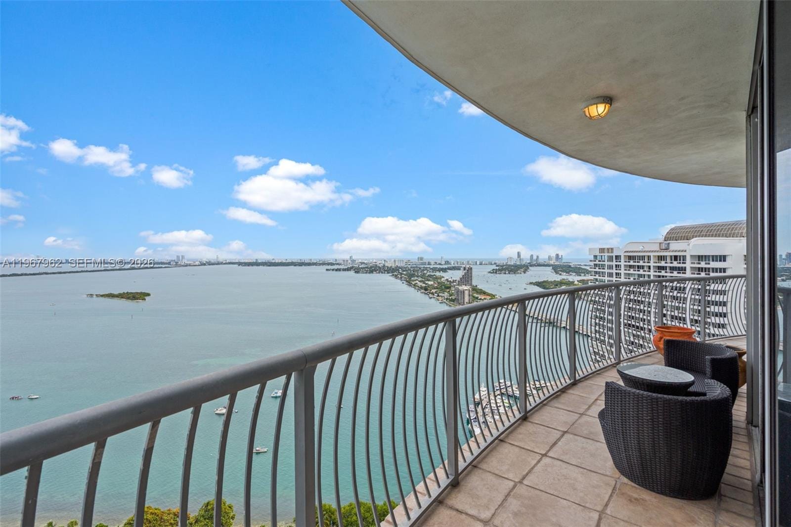 1750 N Bayshore Drive 3901, Miami, FL 33132 photo 2