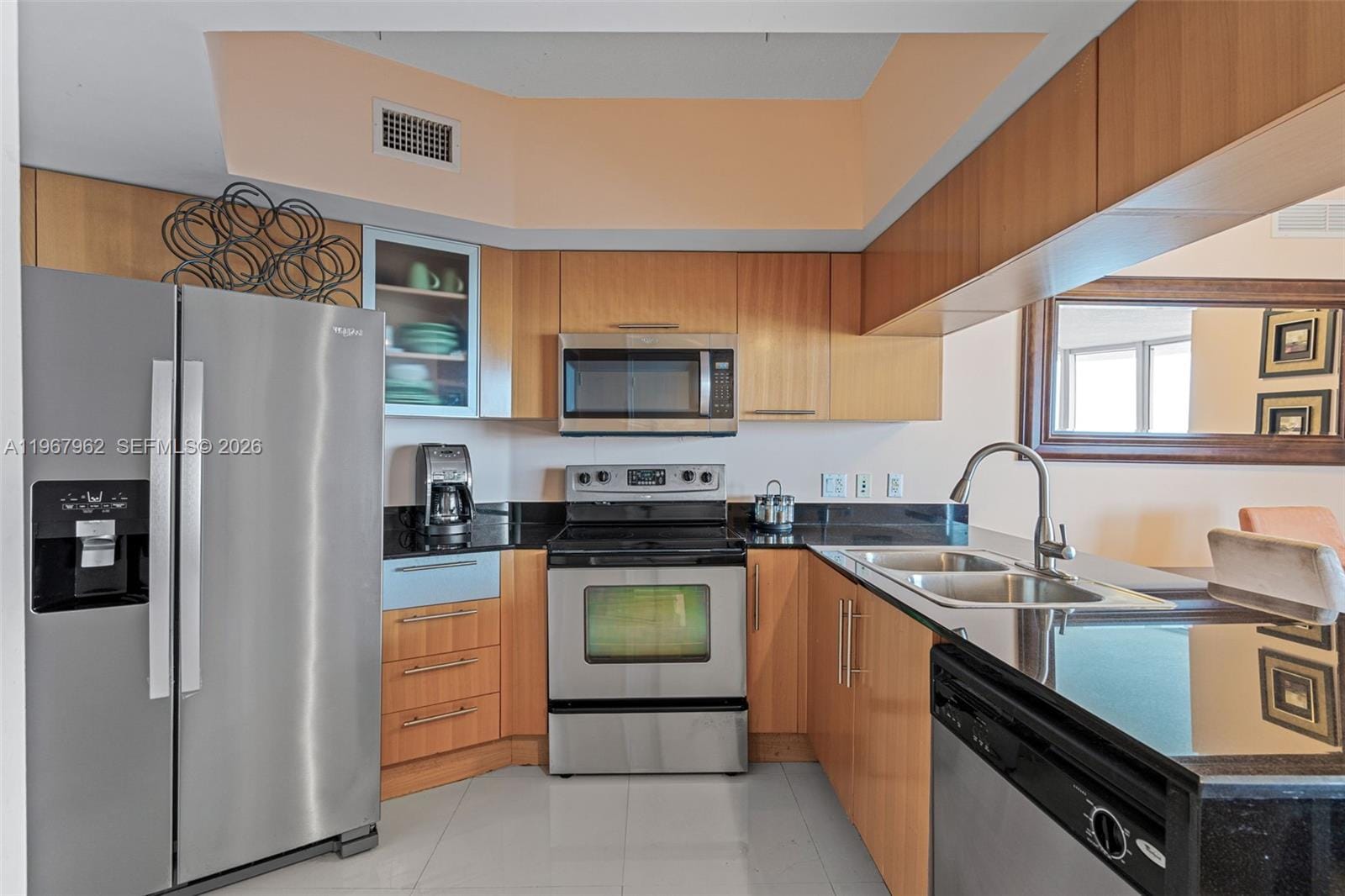 1750 N Bayshore Drive 3901, Miami, FL 33132 photo 4