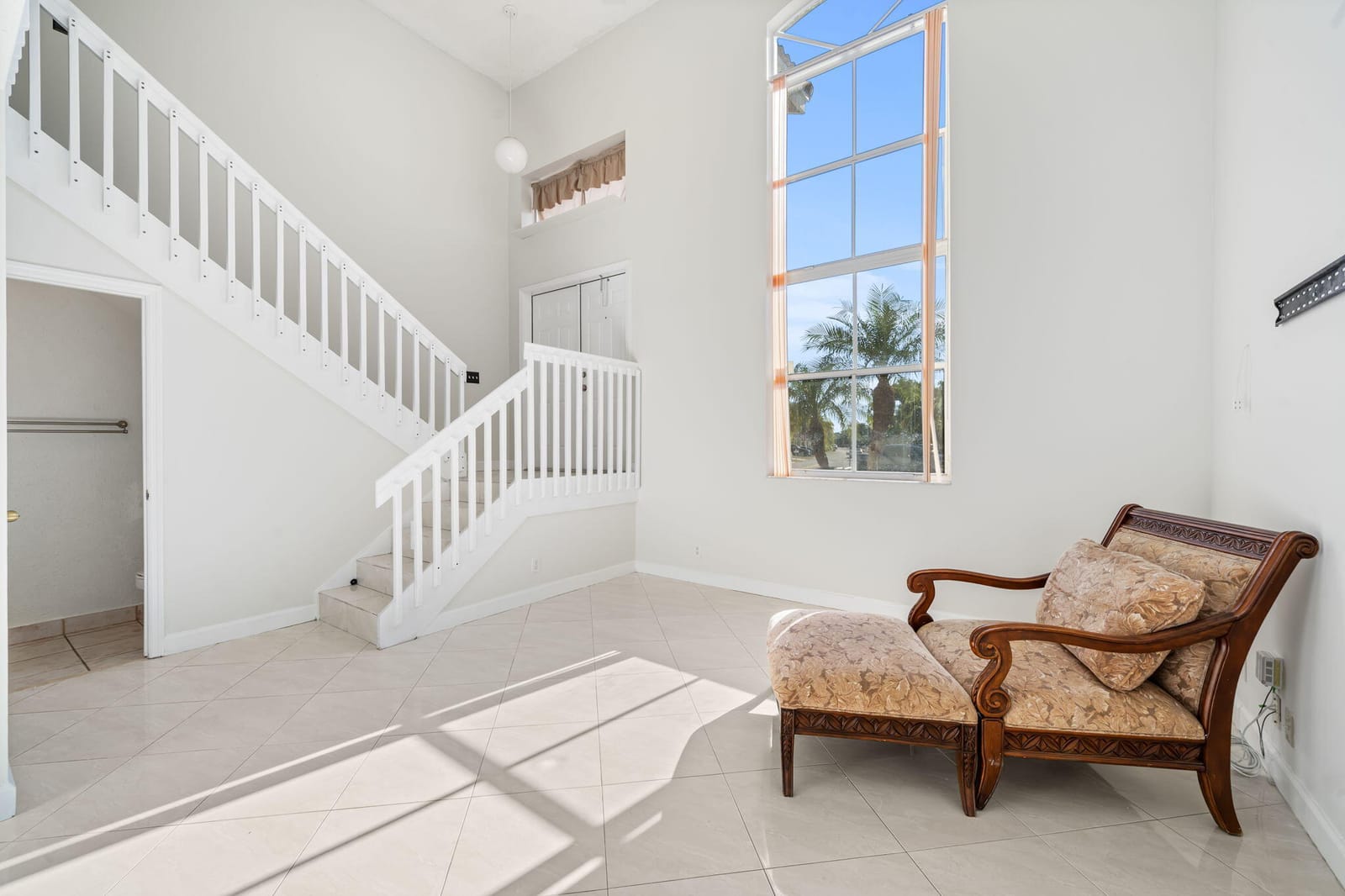 1895 Vista Way — photo 3