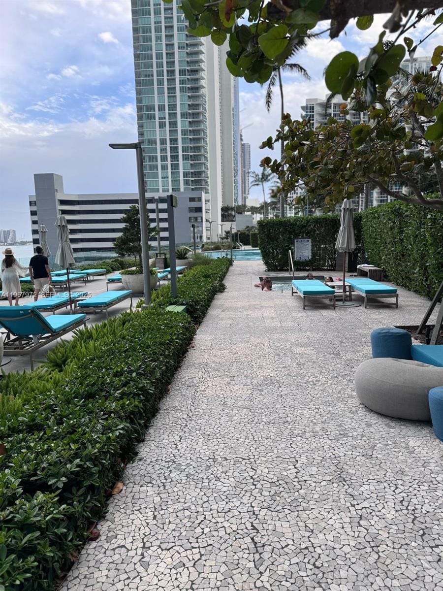 650 NE 32nd Street 2507, Miami, FL 33137 photo 22