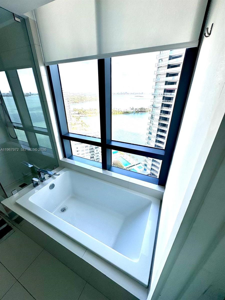 650 NE 32nd Street 2507, Miami, FL 33137 photo 8