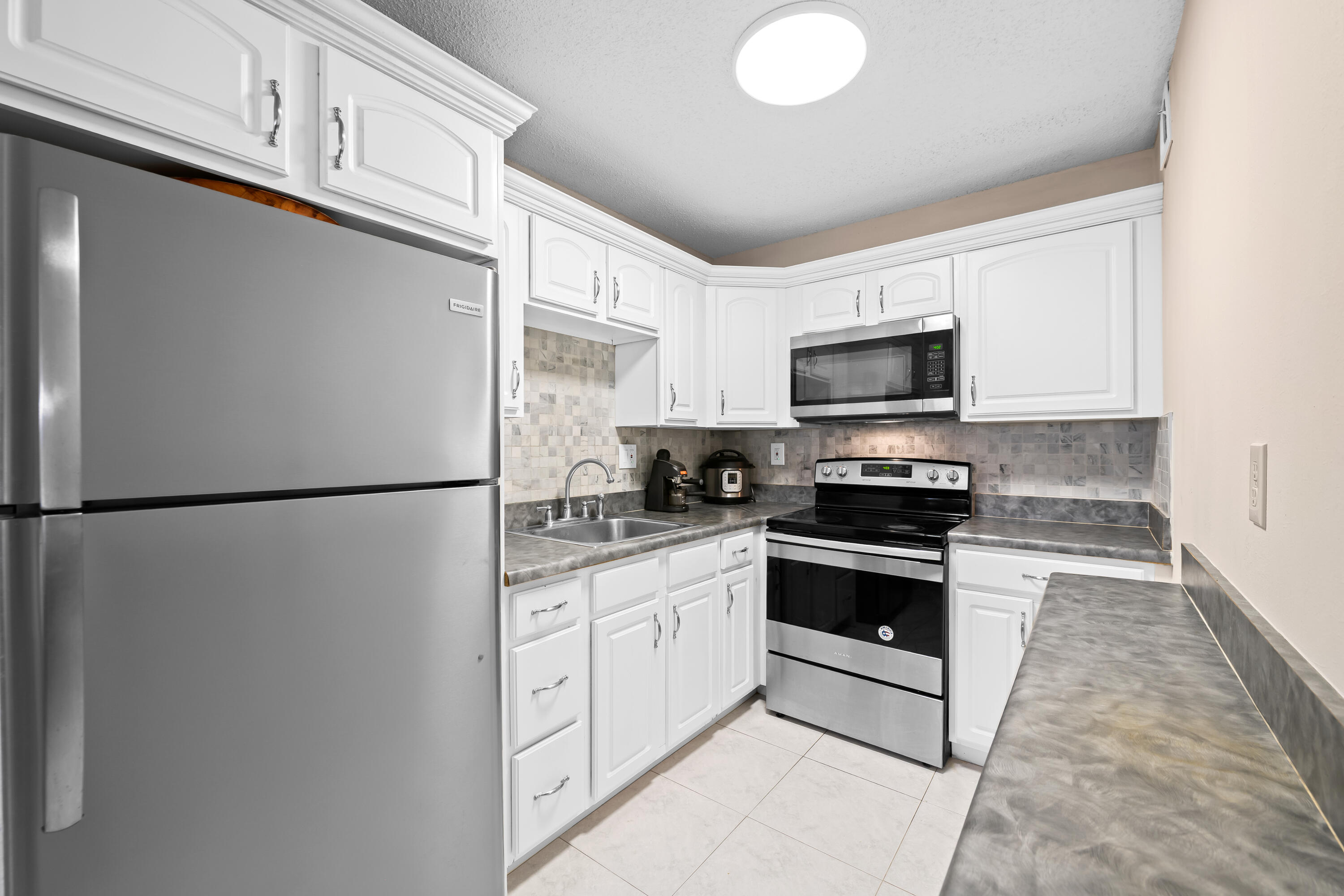 5180 E Sabal Palm Boulevard 239, Tamarac, FL 33319, Tamarac