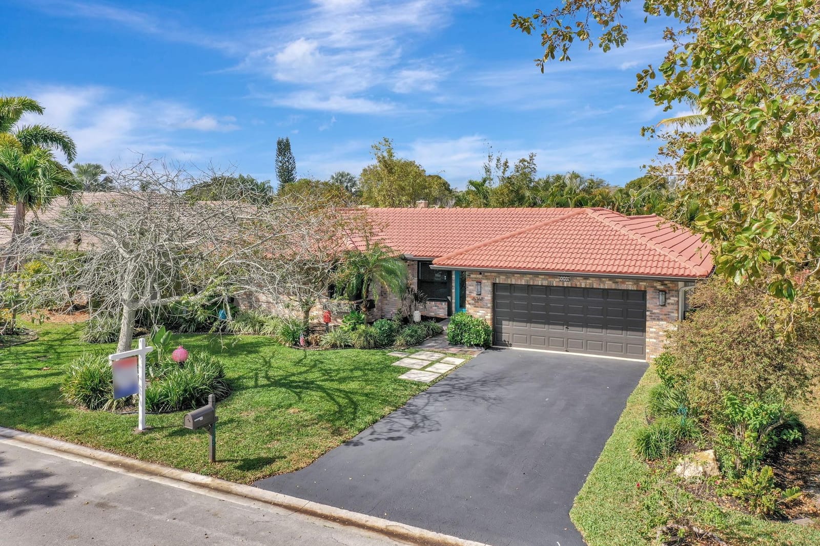 5368 NW 64 Way, Coral Springs, FL 33067