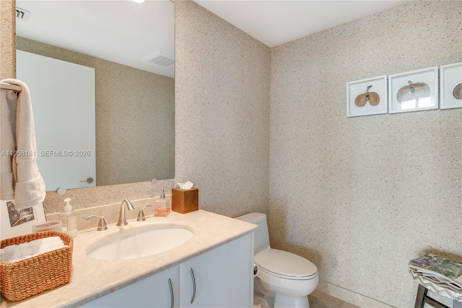 1331 Brickell Bay Drive 3311 — photo 2