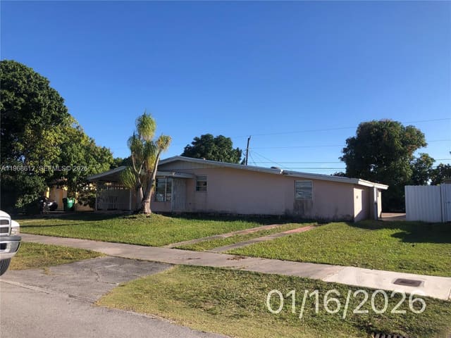 11952 SW 176th Terrace, Miami, FL 33177