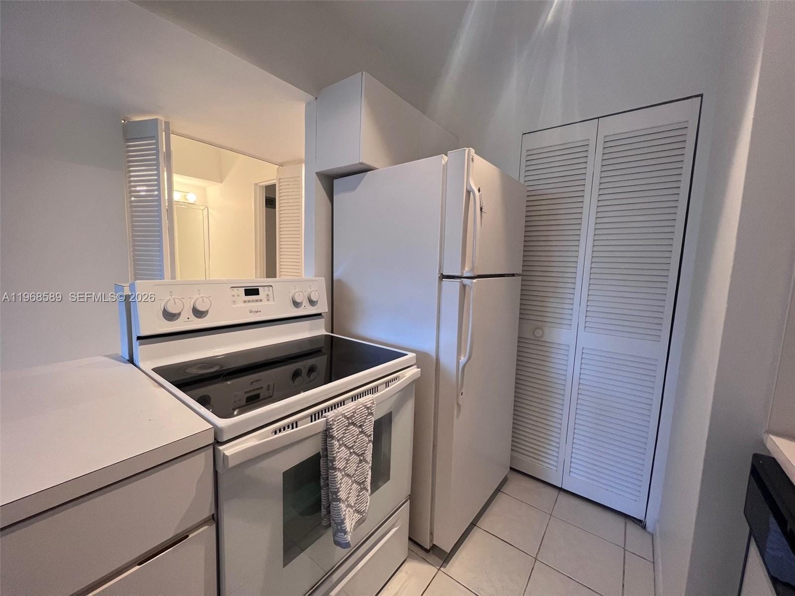 100 Lincoln Road 415, Miami Beach, FL 33139 photo 7