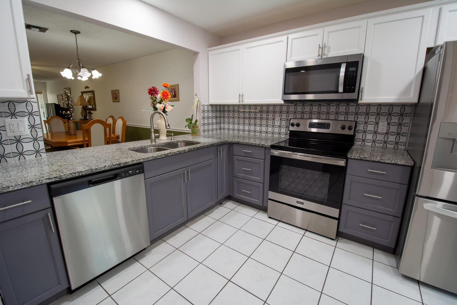 325 Colony Lane B, Fort Pierce, FL 34982 photo 2