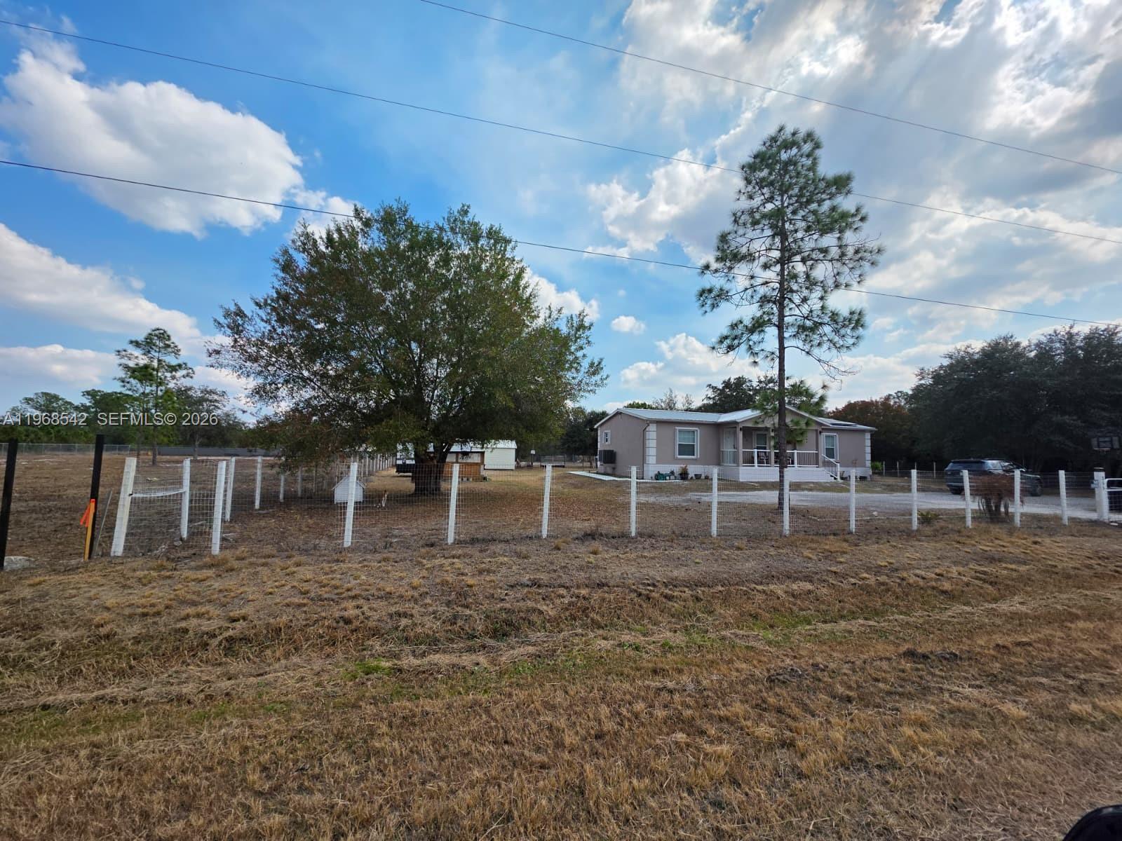 555 S Lindero Street, Clewiston, FL 33440, Clewiston