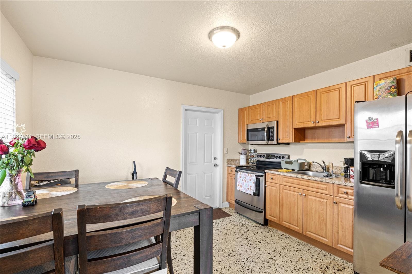911 NW 22nd Place, Miami, FL 33125 photo 13
