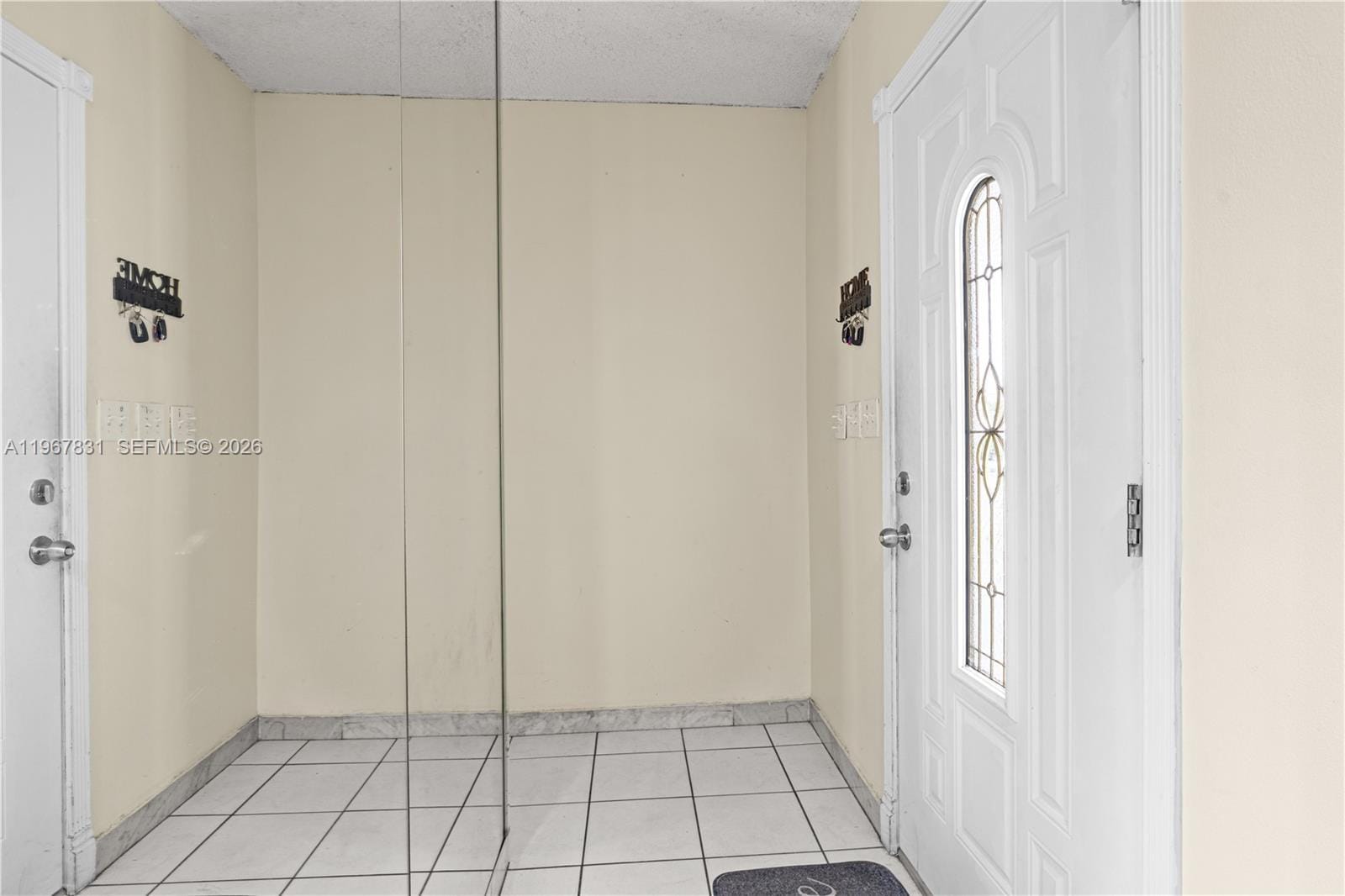 911 NW 22nd Place, Miami, FL 33125 photo 25