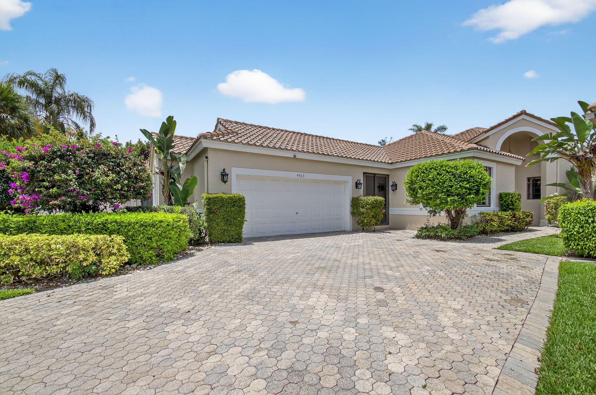 4465 Barclay Fair Way — photo 2