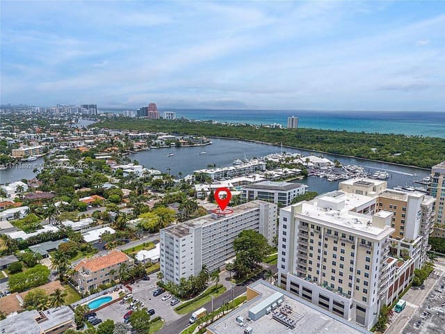 2555 NE 11th Street PH1, sold in Horizon House, Fort Lauderdale, FL