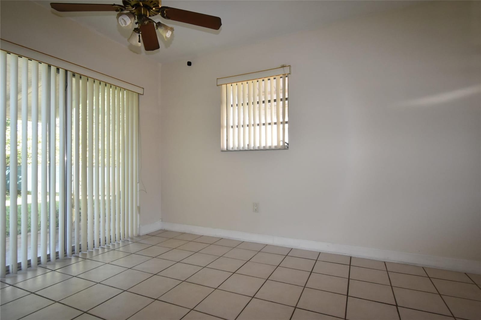 1100 N 71st Avenue, Hollywood, FL 33024 photo 19