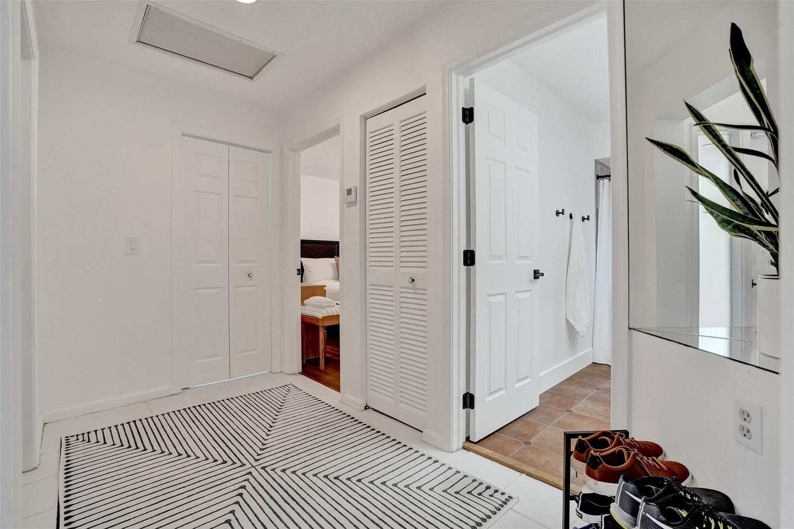 10108 NW 4th Street — photo 6
