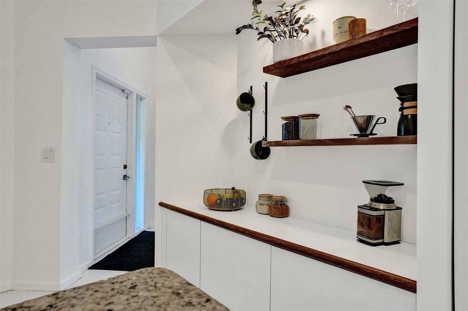 10108 NW 4th Street — photo 7
