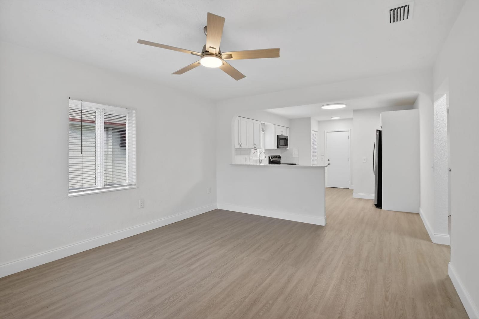 2515 Roosevelt Street, Hollywood, FL 33020 photo 3