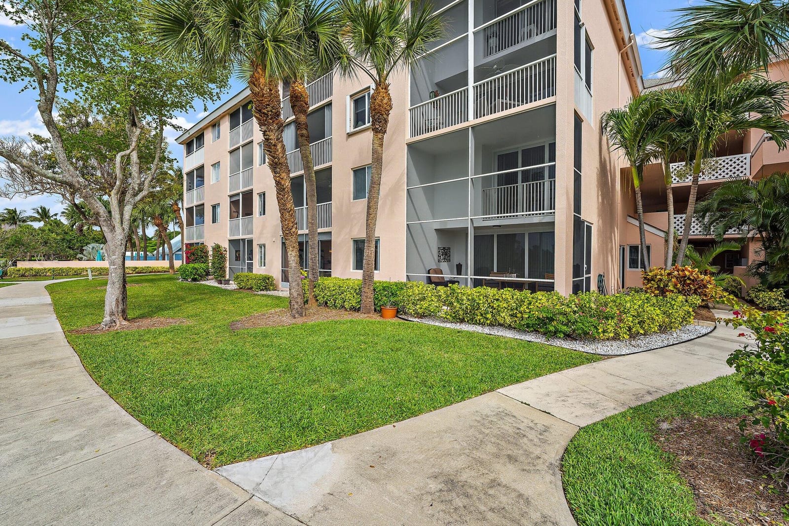 353 S Us Highway 1 A107, Jupiter, FL 33477 photo 28