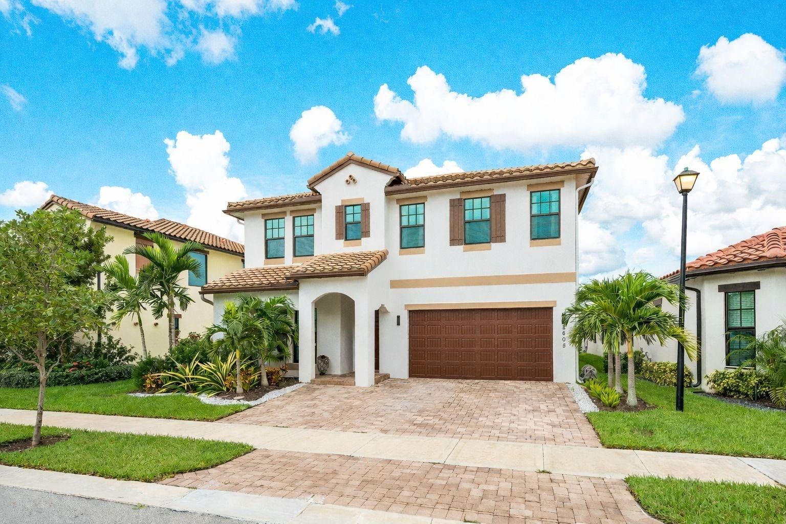 8605 E Baypoint Circle, Parkland, FL 33076