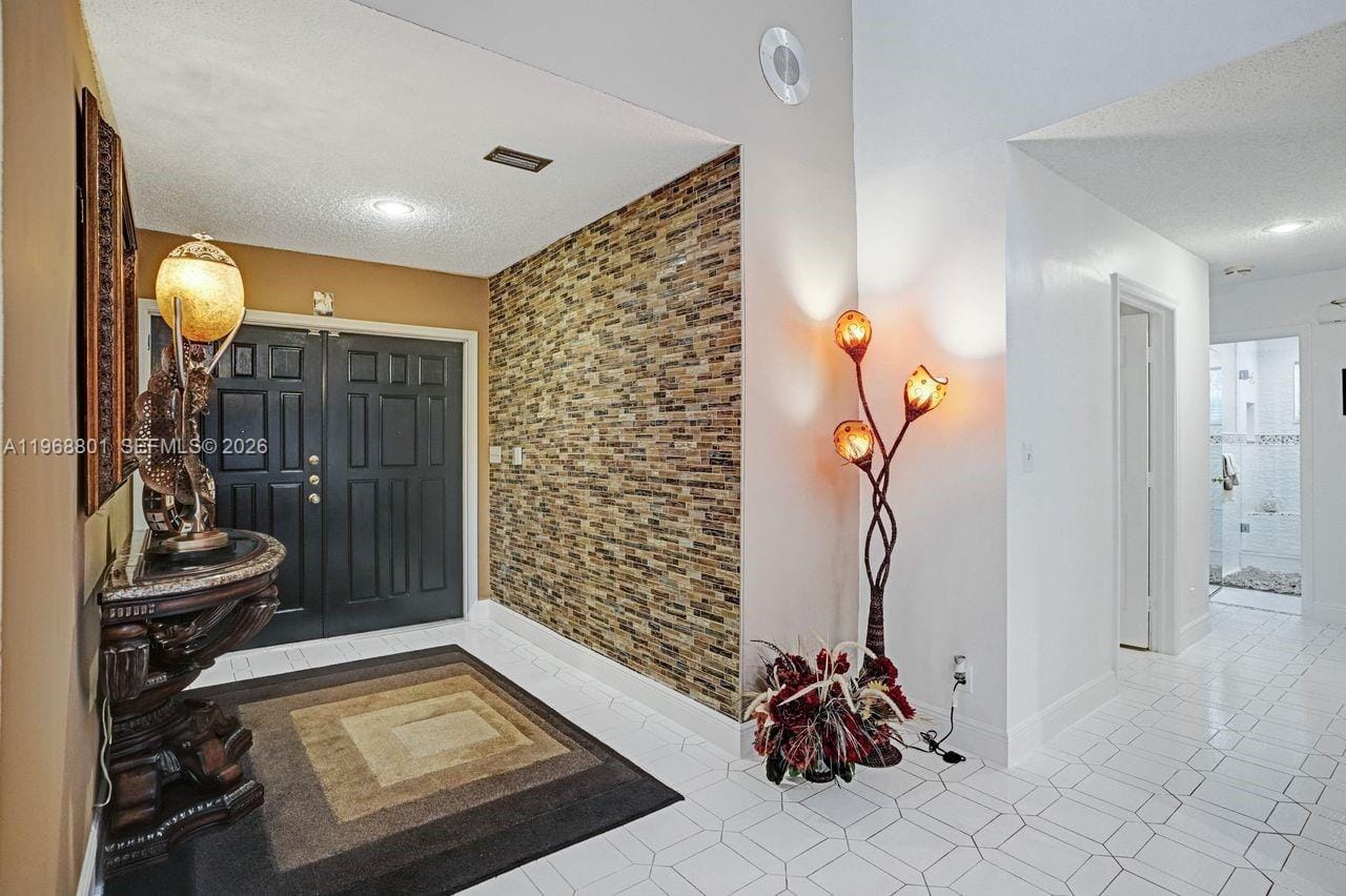 8084 Buttonwood Circle, Tamarac, FL 33321 photo 5