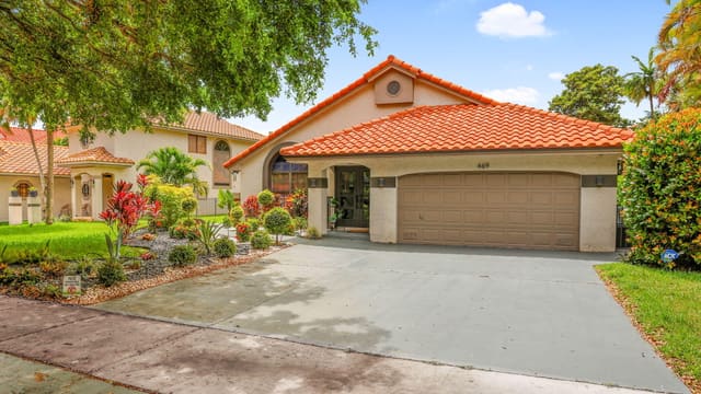 469 NW 38th Avenue, Deerfield Beach, FL 33442