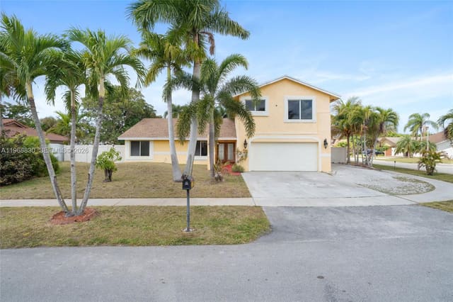4231 NW 73rd Avenue, sold in Boulevard North, Lauderhill, FL