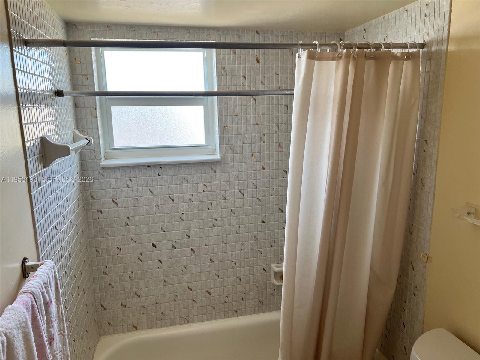 1720 Jefferson Street 410, Hollywood, FL 33020 photo 9