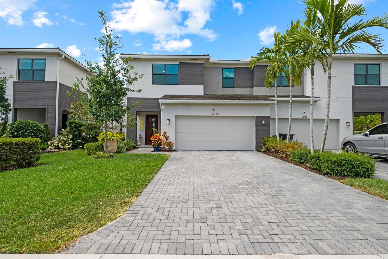 3 bedroom home for sale at 4325 Arcturus, Lake Worth, FL 33467 — $659,700