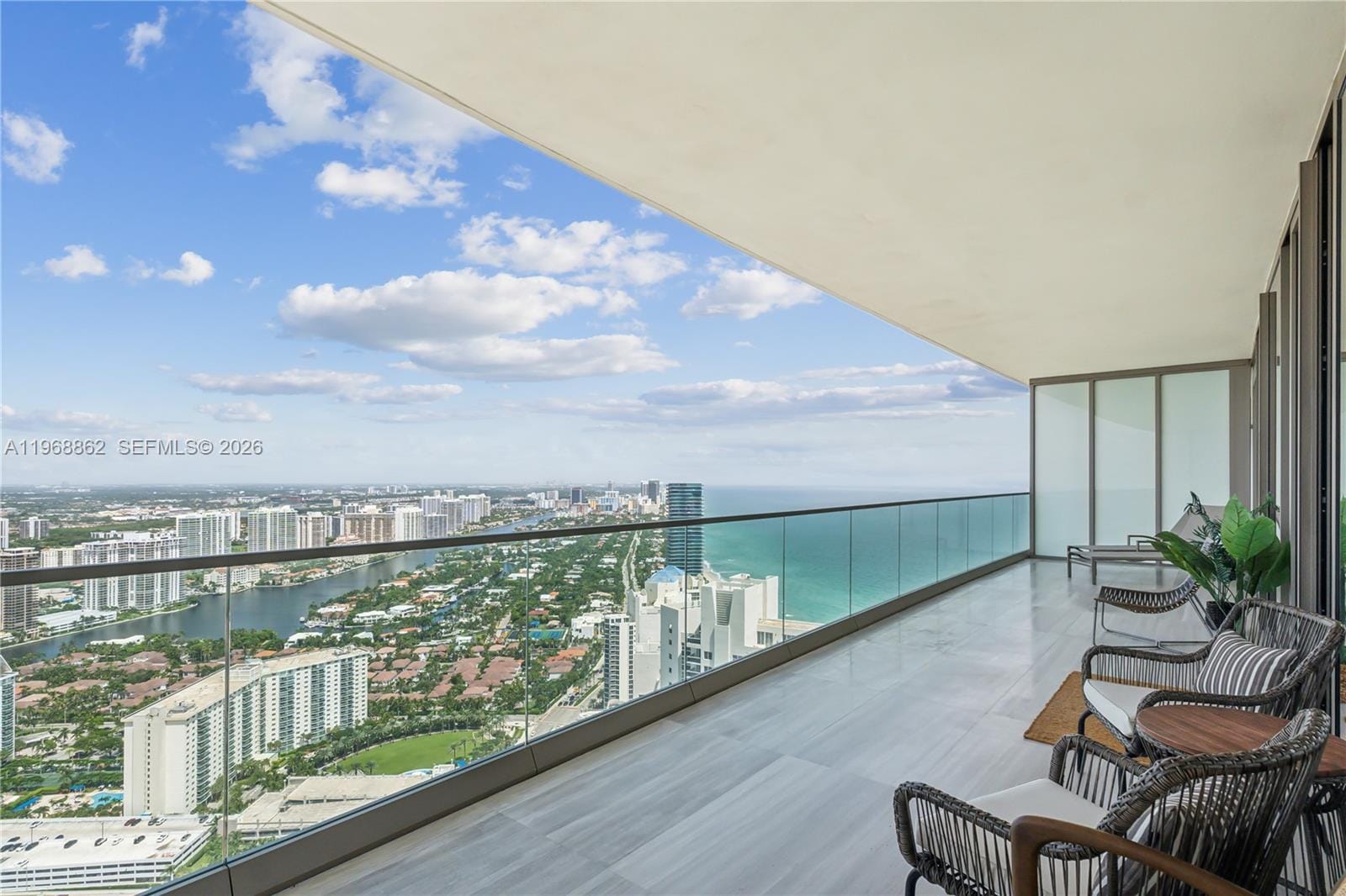 18975 Collins Avenue 4502, Sunny Isles Beach, FL 33160 photo 4